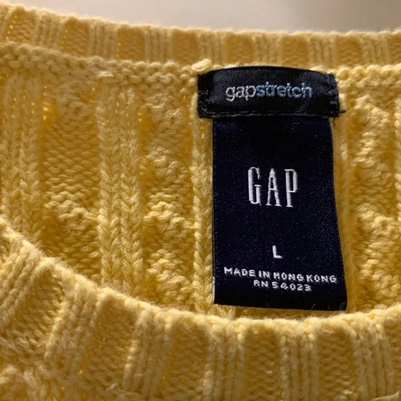 Gap yellow cable knit sweater. cotton /slight stretch size L TTS - Picture 2 of 3